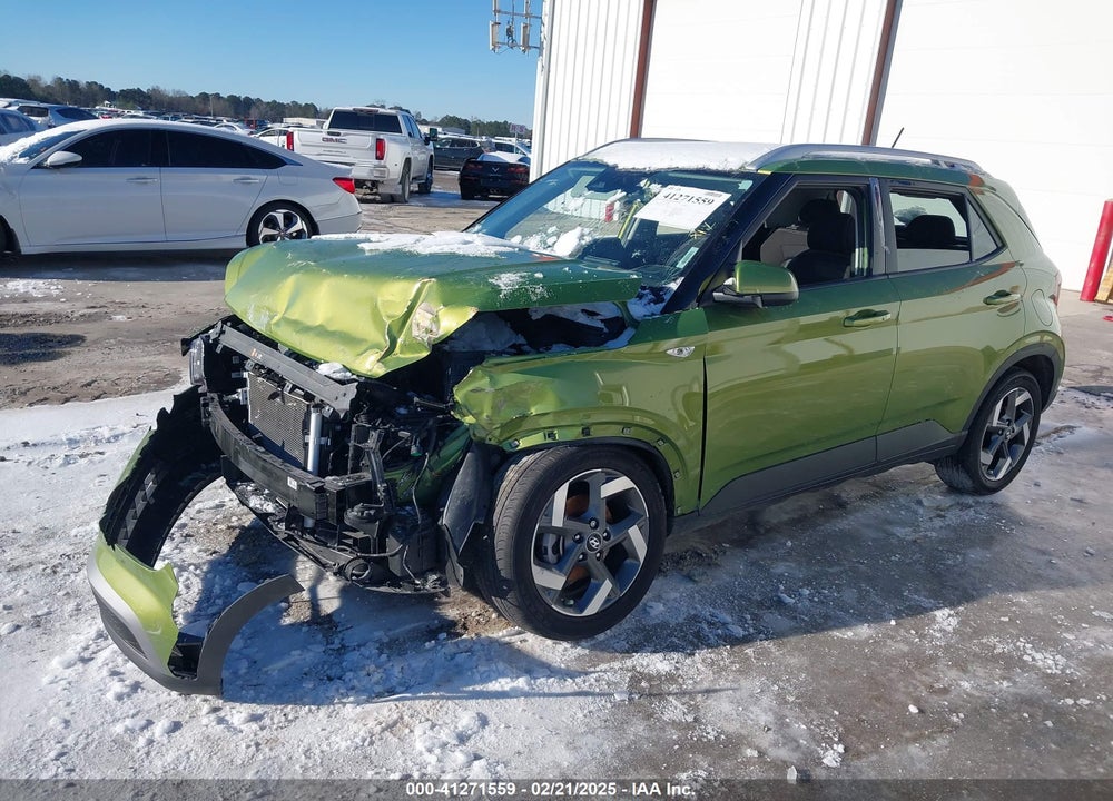 2024 HYUNDAI VENUE SEL VIN: KMHRC8A37RU338485