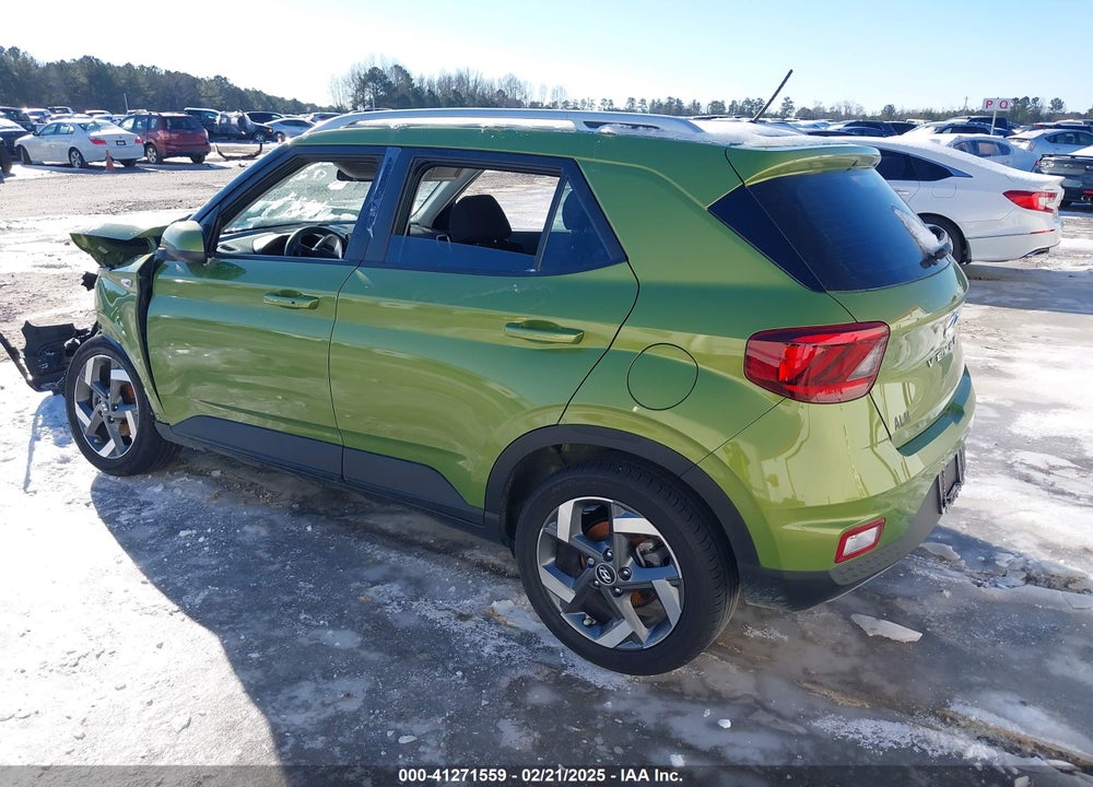 2024 HYUNDAI VENUE SEL VIN: KMHRC8A37RU338485