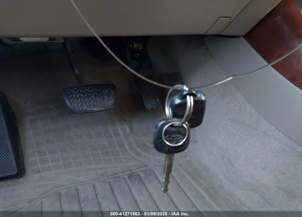 2003 TOYOTA CAMRY XLE V6 VIN: 4T1BF30K63U060478