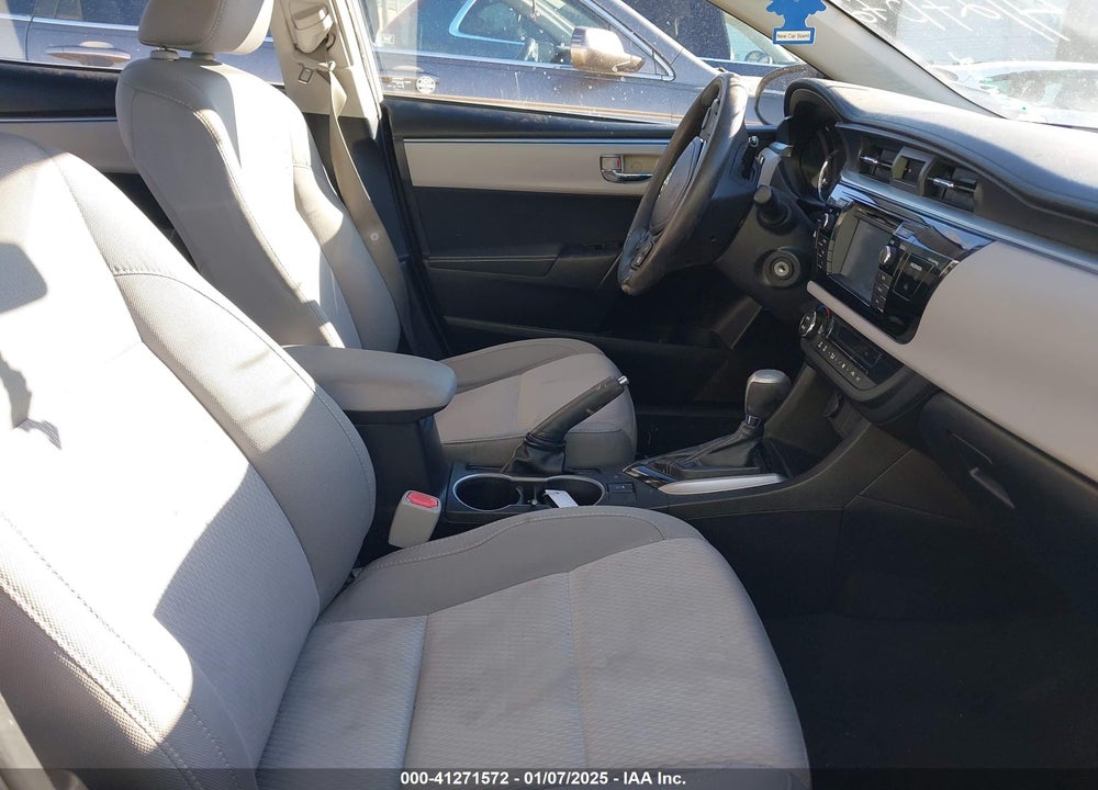 2015 TOYOTA COROLLA LE VIN: 5YFBURHE6FP296027