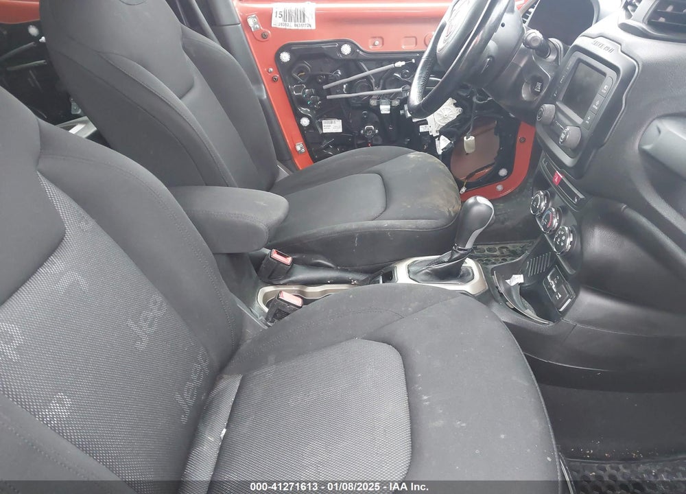 2016 JEEP RENEGADE LATITUDE VIN: ZACCJABT0GPD60316