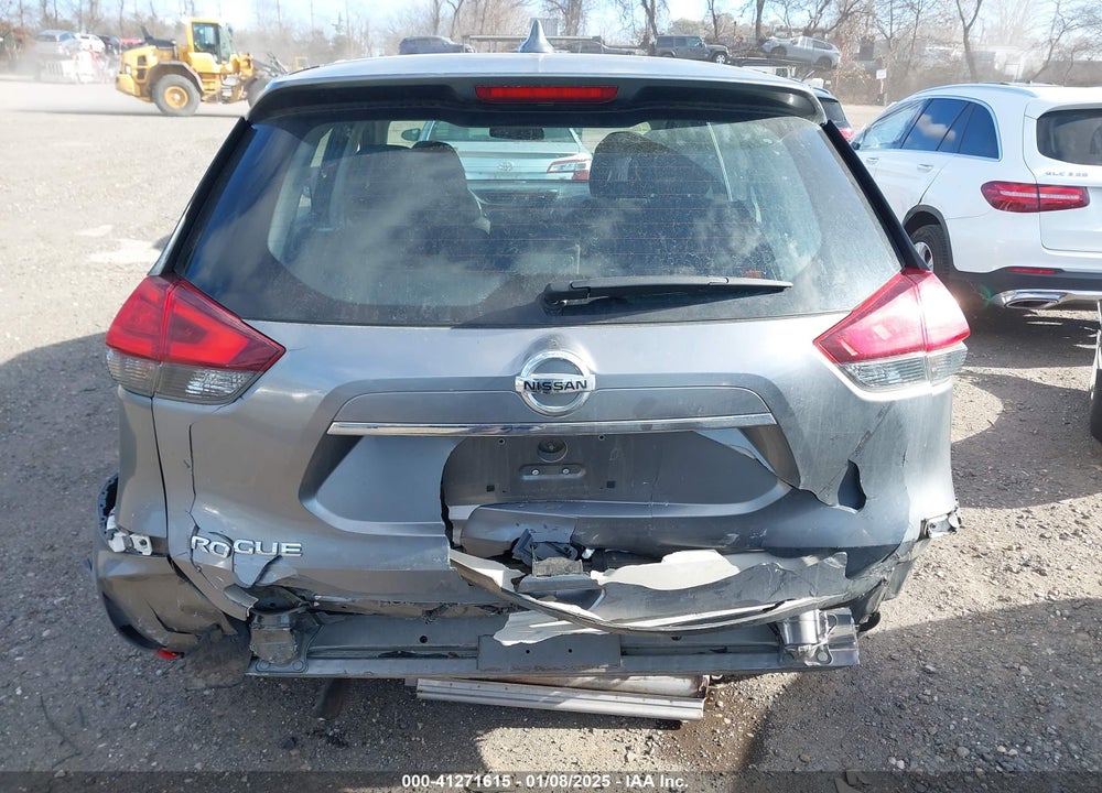 2017 NISSAN ROGUE S VIN: KNMAT2MT3HP532566
