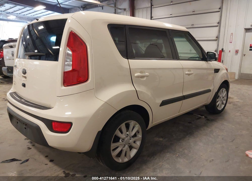 2013 KIA SOUL VIN: KNDJT2A6XD7756149
