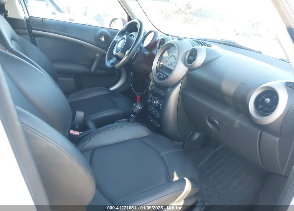 2012 MINI COOPER S COUNTRYMAN VIN: WMWZC5C52CWL60369
