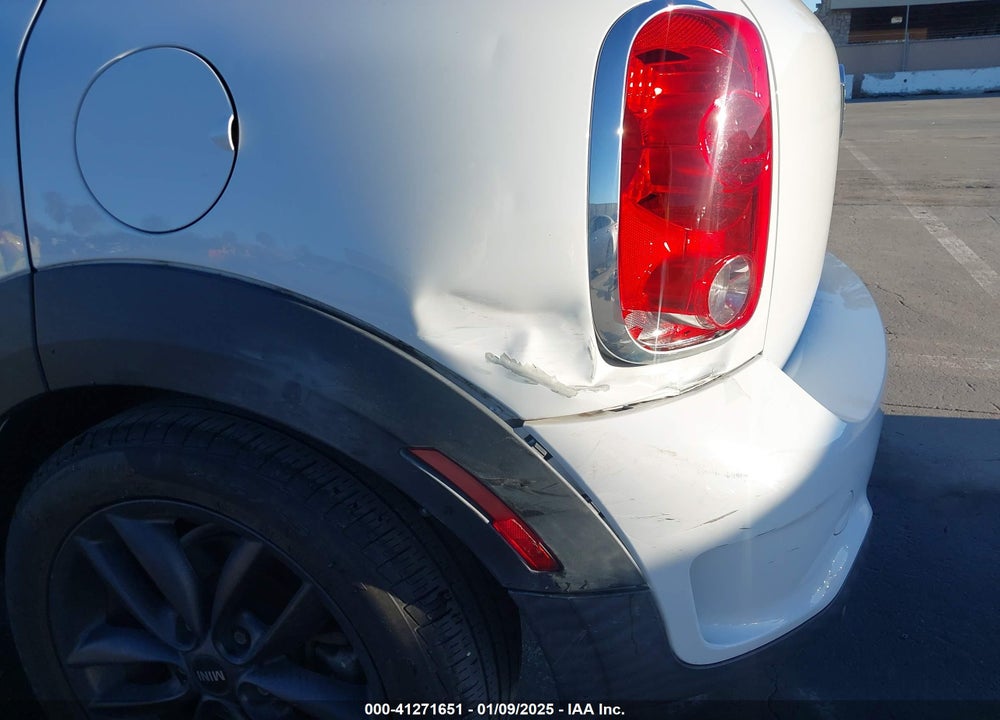 2012 MINI COOPER S COUNTRYMAN VIN: WMWZC5C52CWL60369