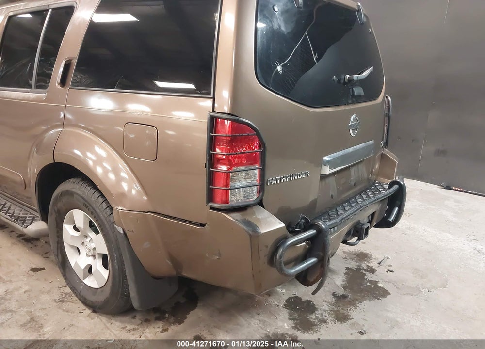 2005 NISSAN PATHFINDER SE VIN: 5N1AR18W65C703936