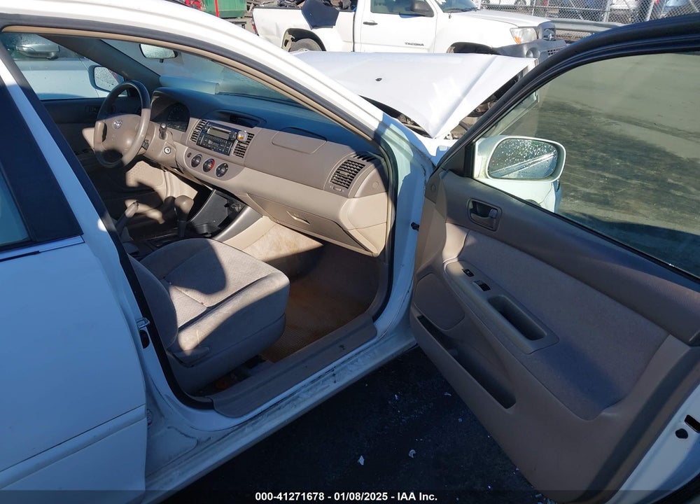 2004 TOYOTA CAMRY LE VIN: 4T1BE32K64U374228