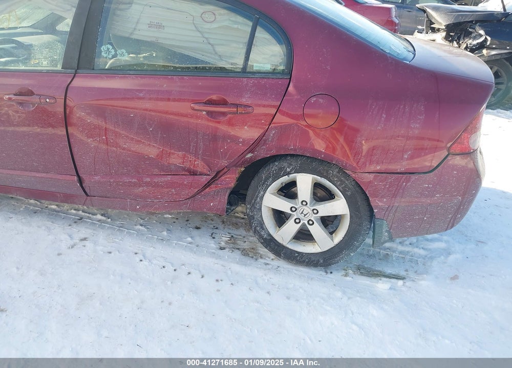 2008 HONDA CIVIC VIN: 1HGFA16838L000323