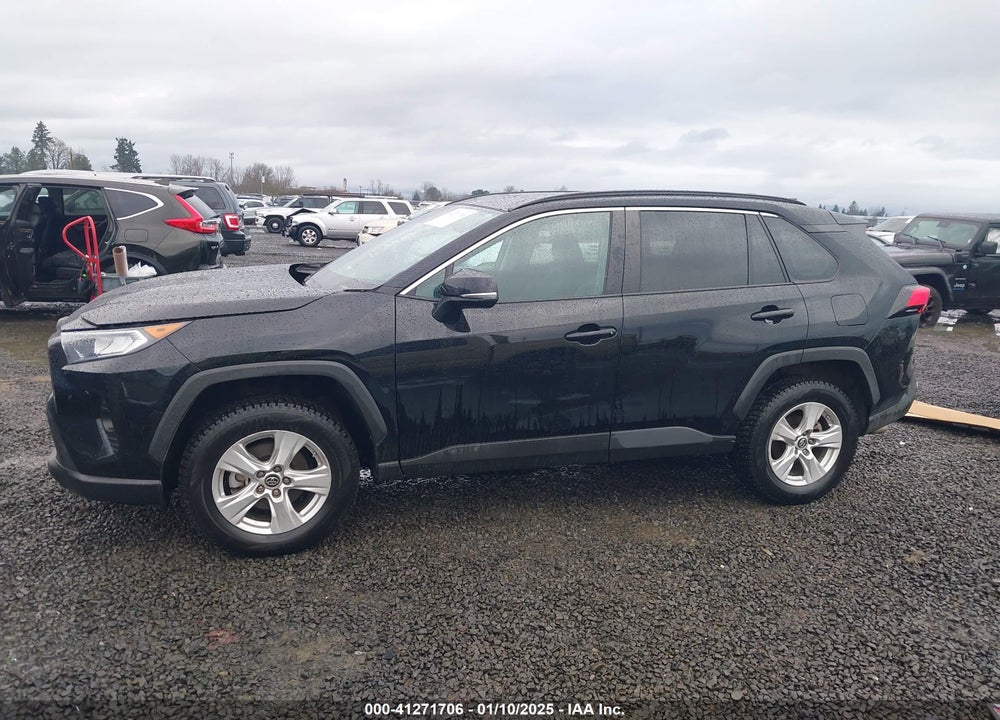 2019 TOYOTA RAV4 XLE VIN: 2T3P1RFV8KW033412