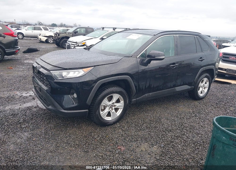 2019 TOYOTA RAV4 XLE VIN: 2T3P1RFV8KW033412