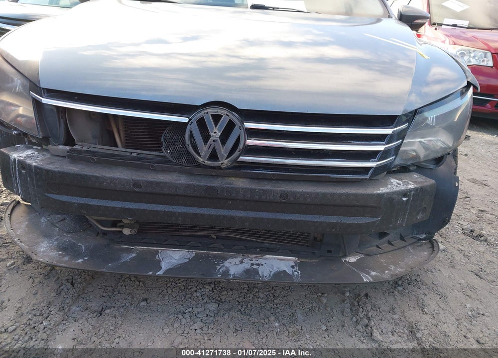 2012 VOLKSWAGEN PASSAT VIN: 1VWAH7A3XCC084214
