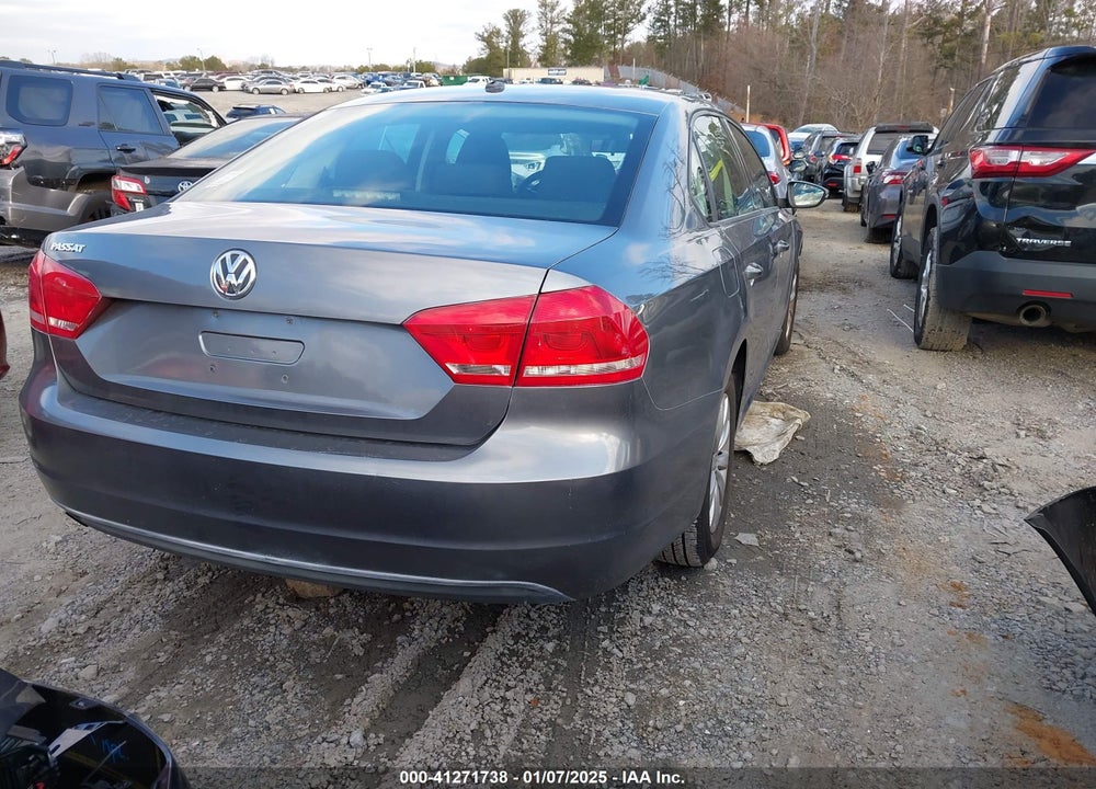 2012 VOLKSWAGEN PASSAT VIN: 1VWAH7A3XCC084214