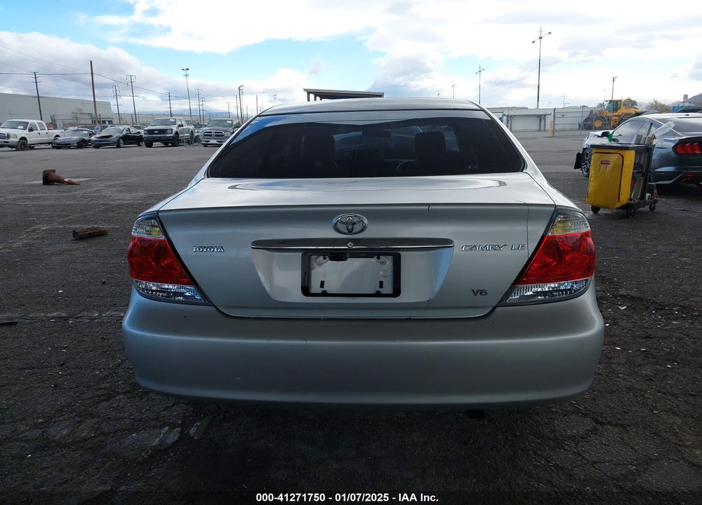 2005 TOYOTA CAMRY LE V6 VIN: 4T1BF32K85U598311