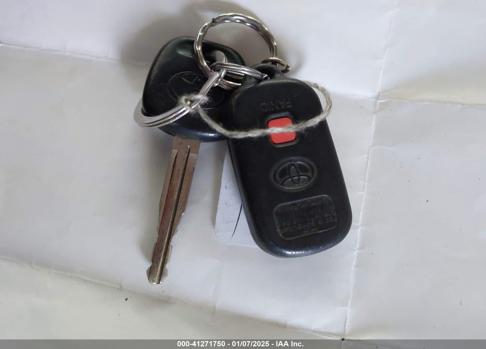 2005 TOYOTA CAMRY LE V6 VIN: 4T1BF32K85U598311
