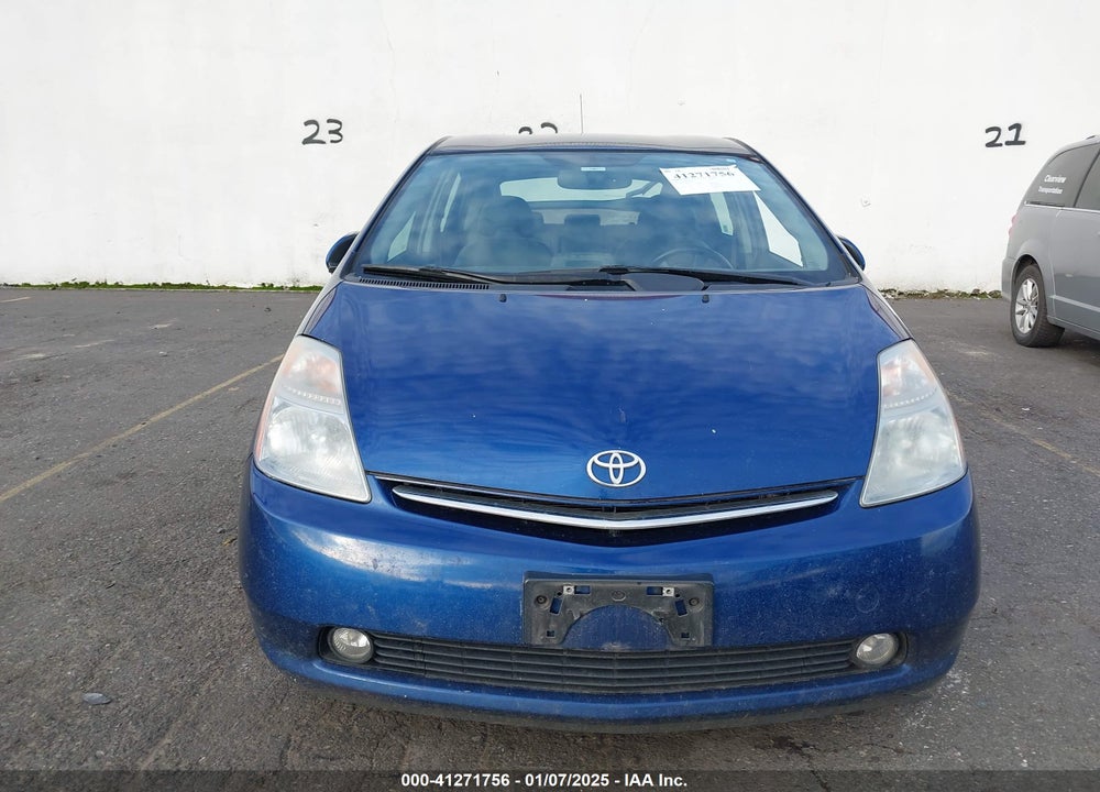 2009 TOYOTA PRIUS TOURING VIN: JTDKB20U097840074