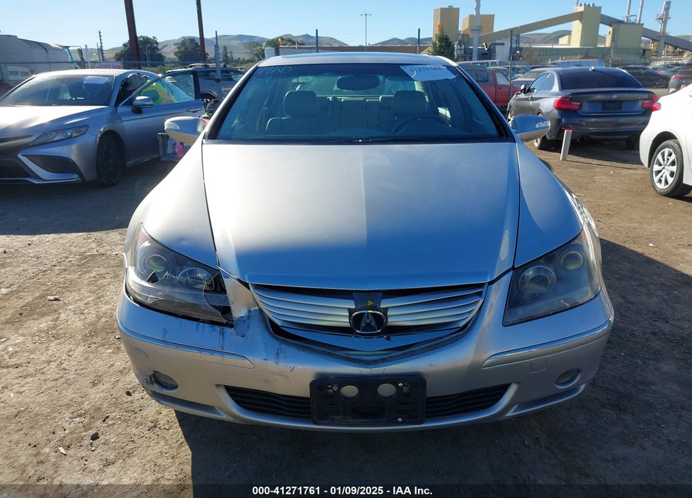 2005 ACURA RL 3.5 VIN: JH4KB16505C009300