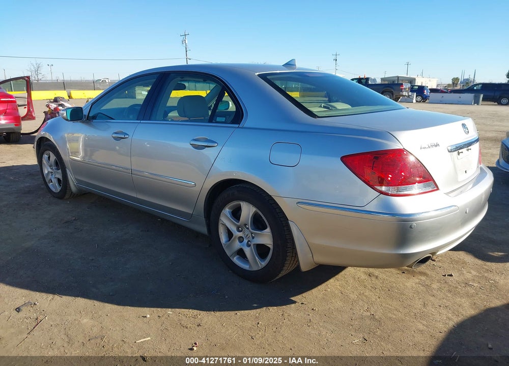 2005 ACURA RL 3.5 VIN: JH4KB16505C009300