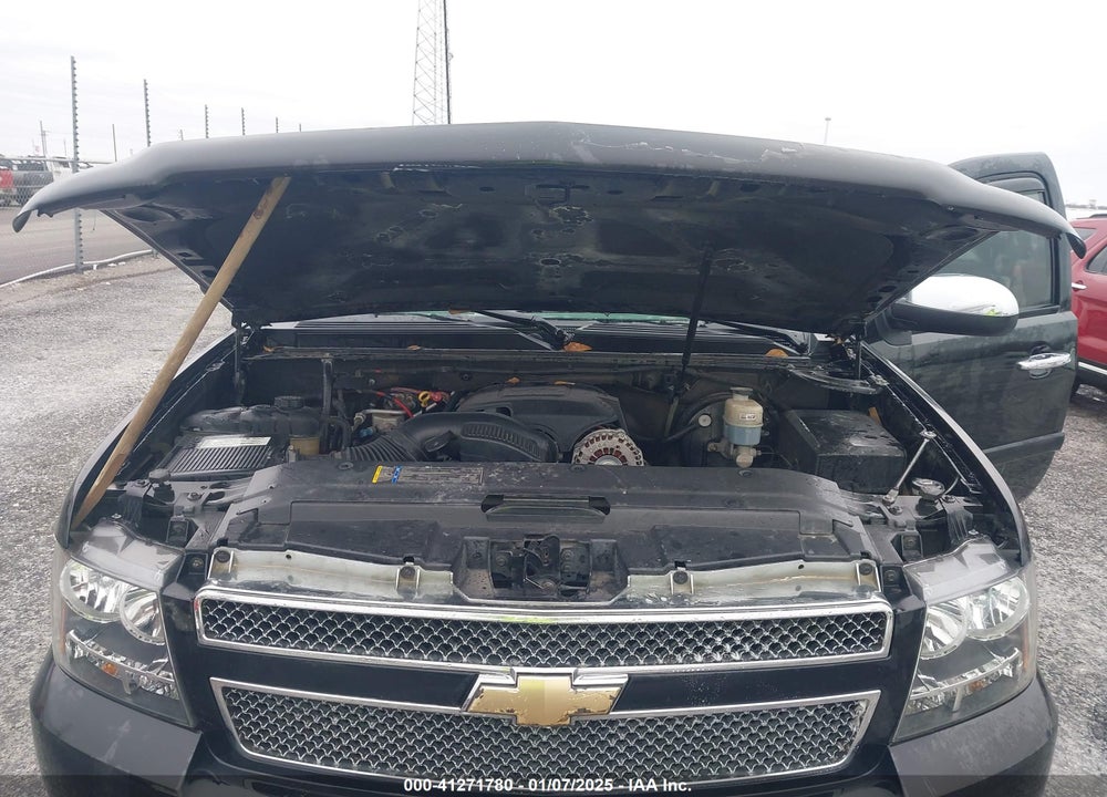 2007 CHEVROLET TAHOE LT VIN: 1GNFC13047R430887