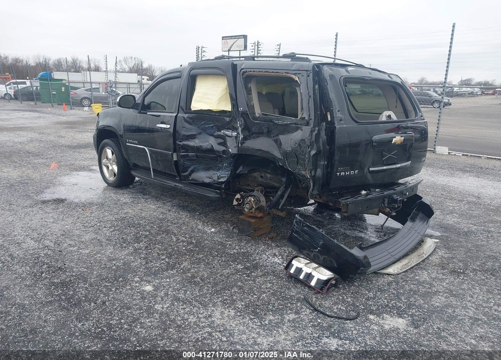 2007 CHEVROLET TAHOE LT VIN: 1GNFC13047R430887