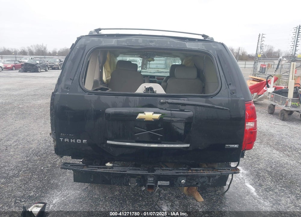 2007 CHEVROLET TAHOE LT VIN: 1GNFC13047R430887