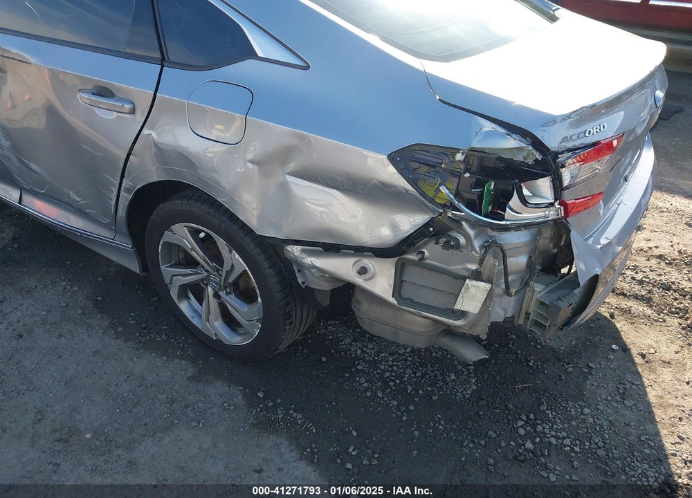 2018 HONDA ACCORD VIN: 1HGCV1F55JA008616