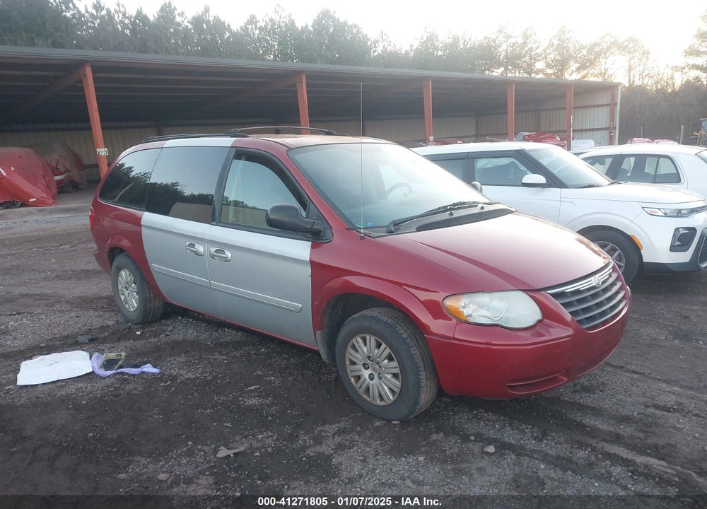 2006 CHRYSLER TOWN & COUNTRY LX VIN: 1A4GP44RX6B608741
