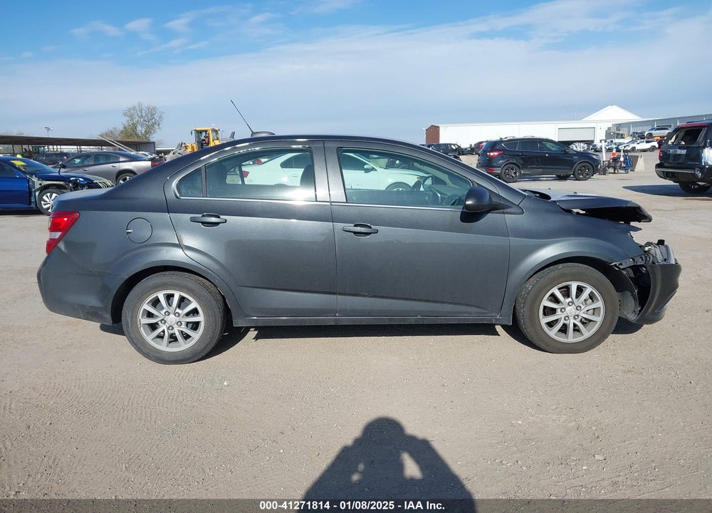 2018 CHEVROLET SONIC VIN: 1G1JD5SH2J4140675