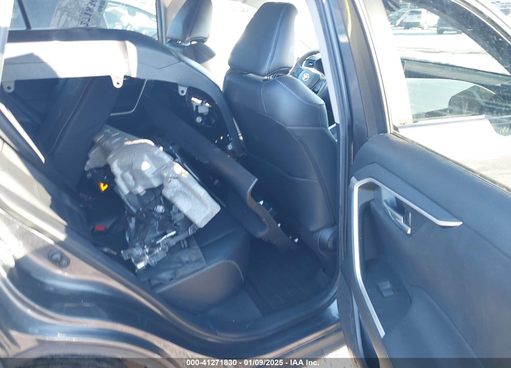 2021 TOYOTA RAV4 XLE PREMIUM VIN: 2T3A1RFV1MC159881
