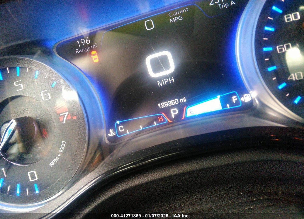 2017 CHRYSLER 300 VIN: 2C3CCABGXHH646128