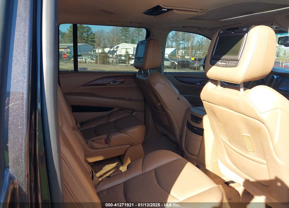 2016 CADILLAC ESCALADE ESV PLATINUM VIN: 1GYS4KKJ5GR218174