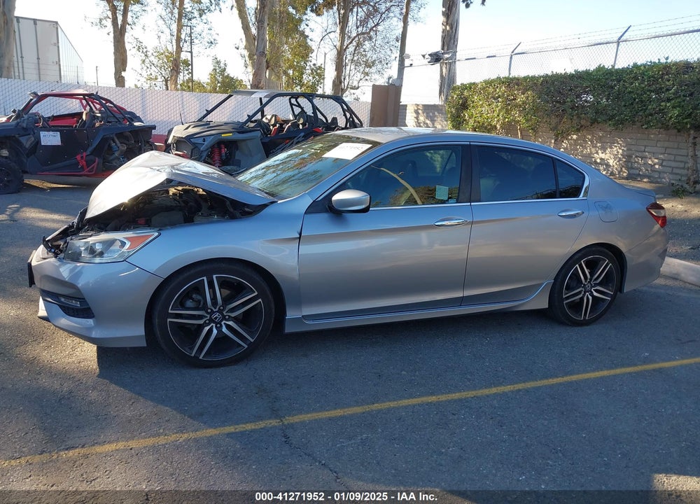 2017 HONDA ACCORD VIN: 1HGCR2F17HA130220