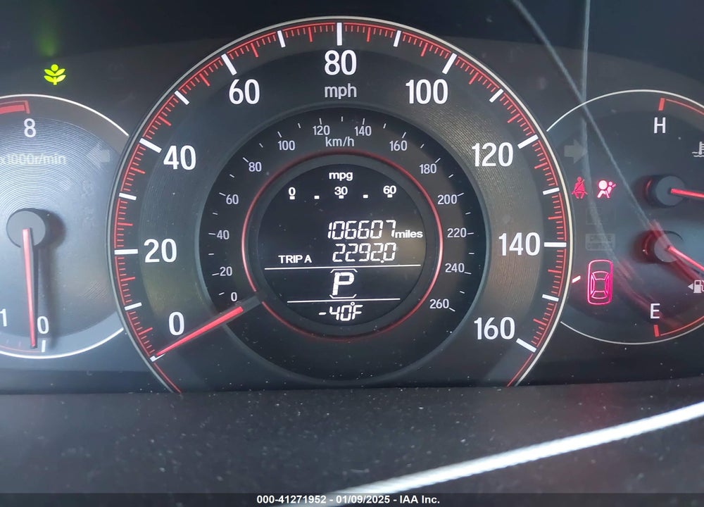 2017 HONDA ACCORD VIN: 1HGCR2F17HA130220