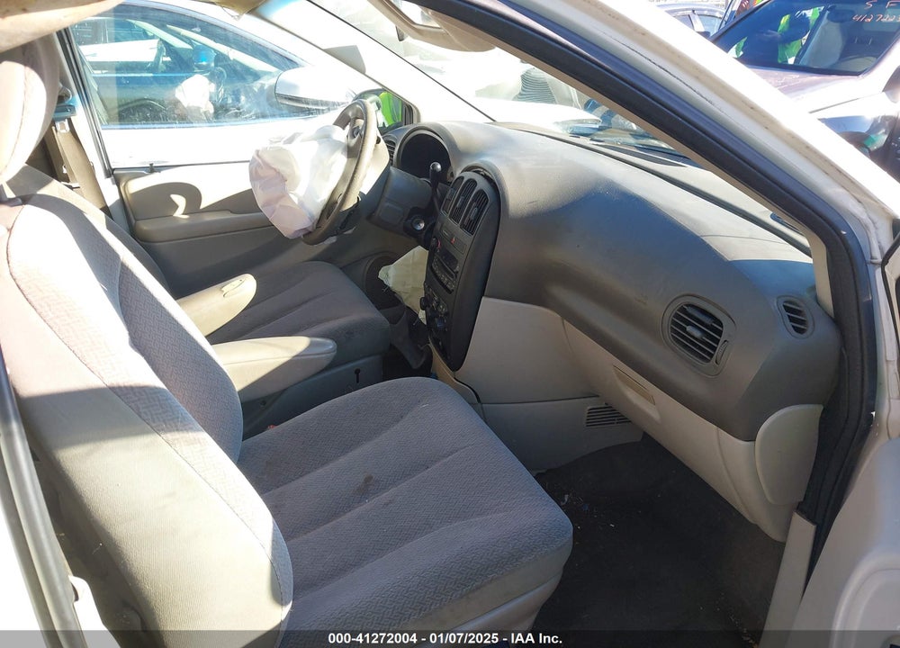2005 DODGE GRAND CARAVAN SE VIN: 1D4GP24R85B421039