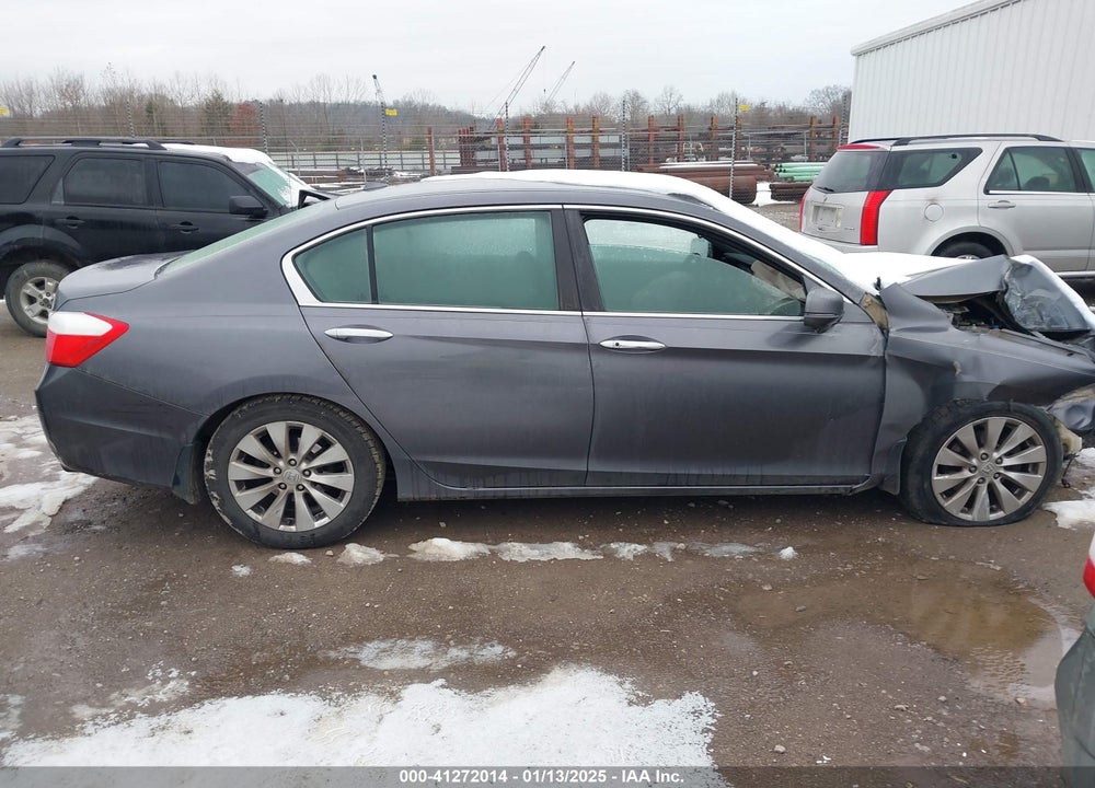 2014 HONDA ACCORD VIN: 1HGCR2F85EA075355