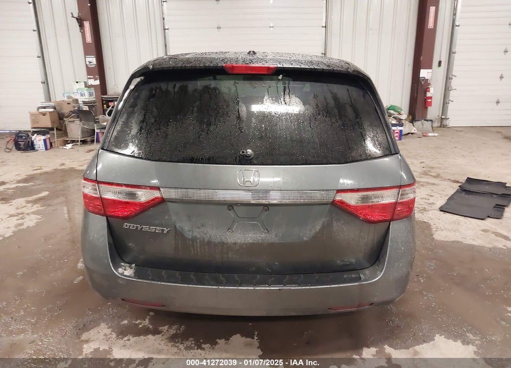2011 HONDA ODYSSEY EX-L VIN: 5FNRL5H61BB057980