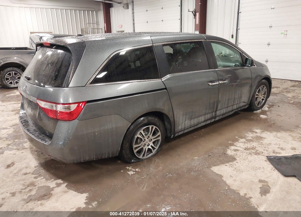 2011 HONDA ODYSSEY EX-L VIN: 5FNRL5H61BB057980