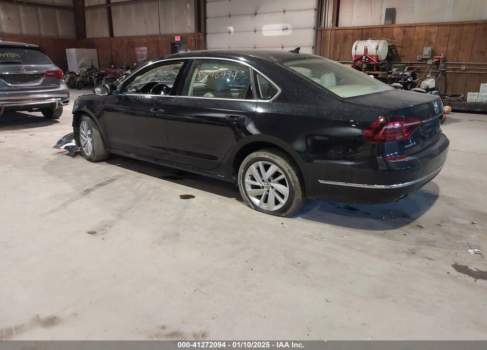 2018 VOLKSWAGEN PASSAT VIN: 1VWBA7A37JC015504