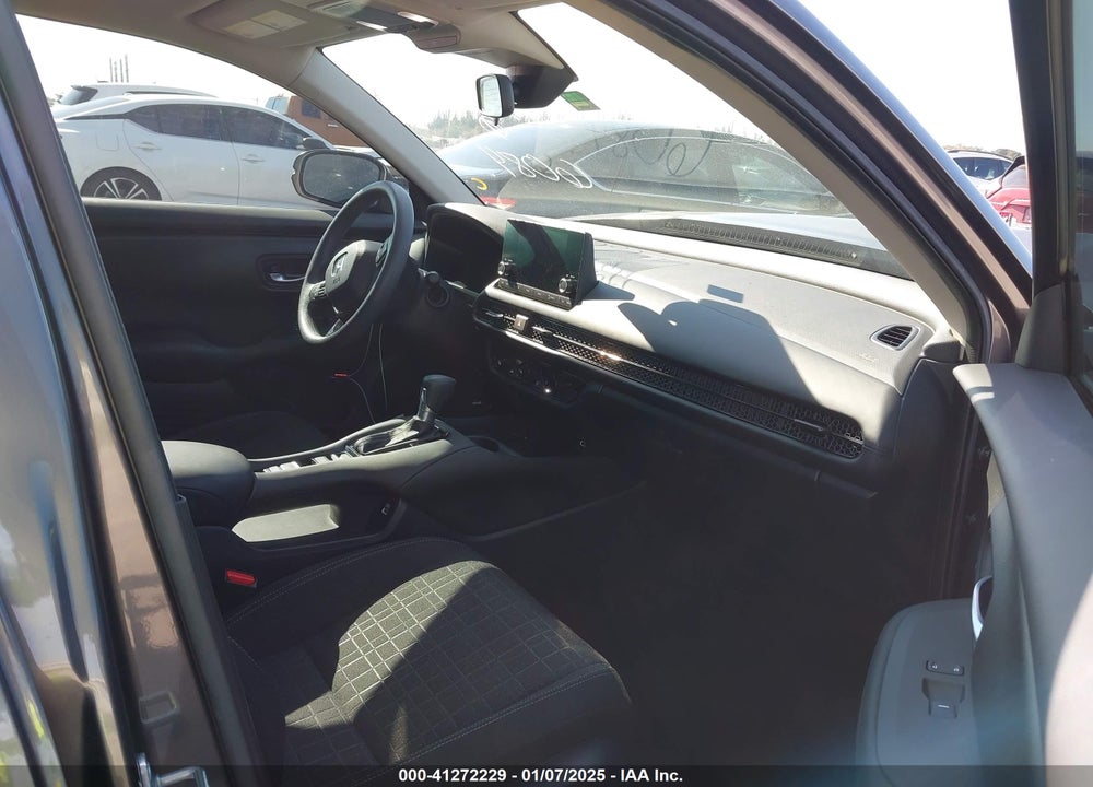 2023 HONDA HR-V 2WD LX VIN: 3CZRZ1H36PM706084