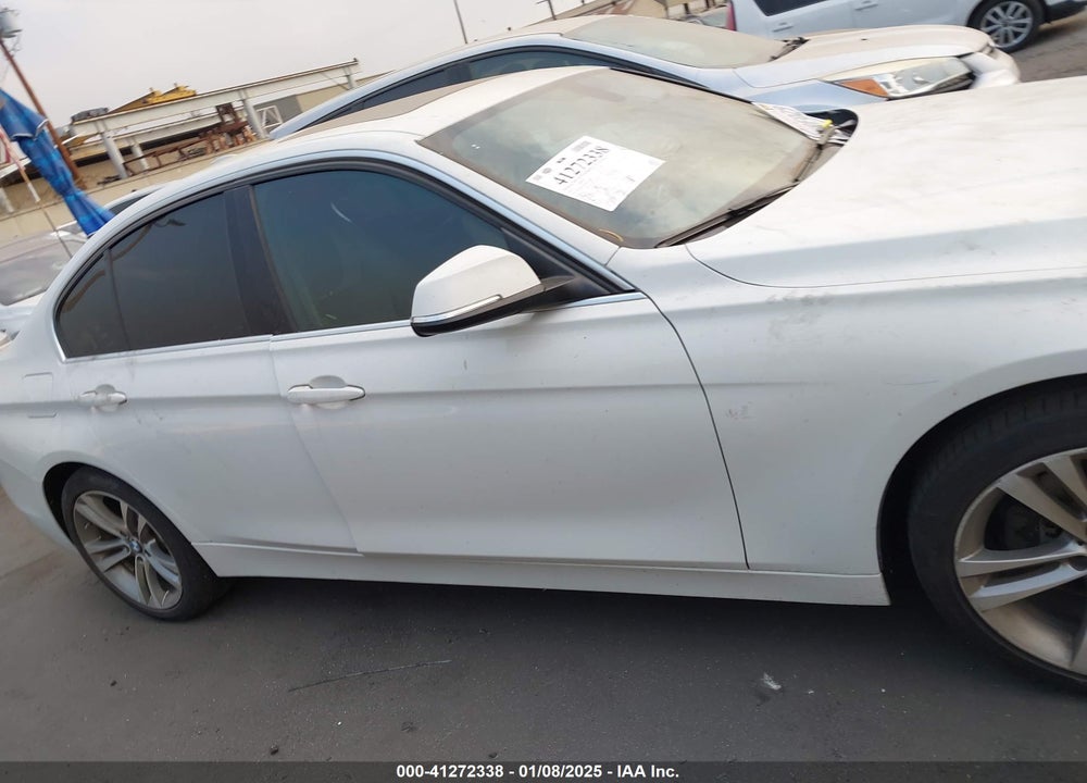 2017 BMW 330 VIN: WBA8B9G34HNU52482