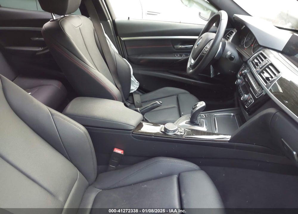 2017 BMW 330 VIN: WBA8B9G34HNU52482