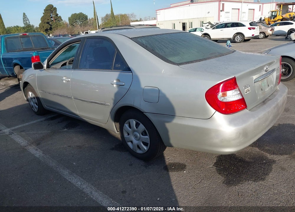 2004 TOYOTA CAMRY LE VIN: 4T1BE32K44U867728