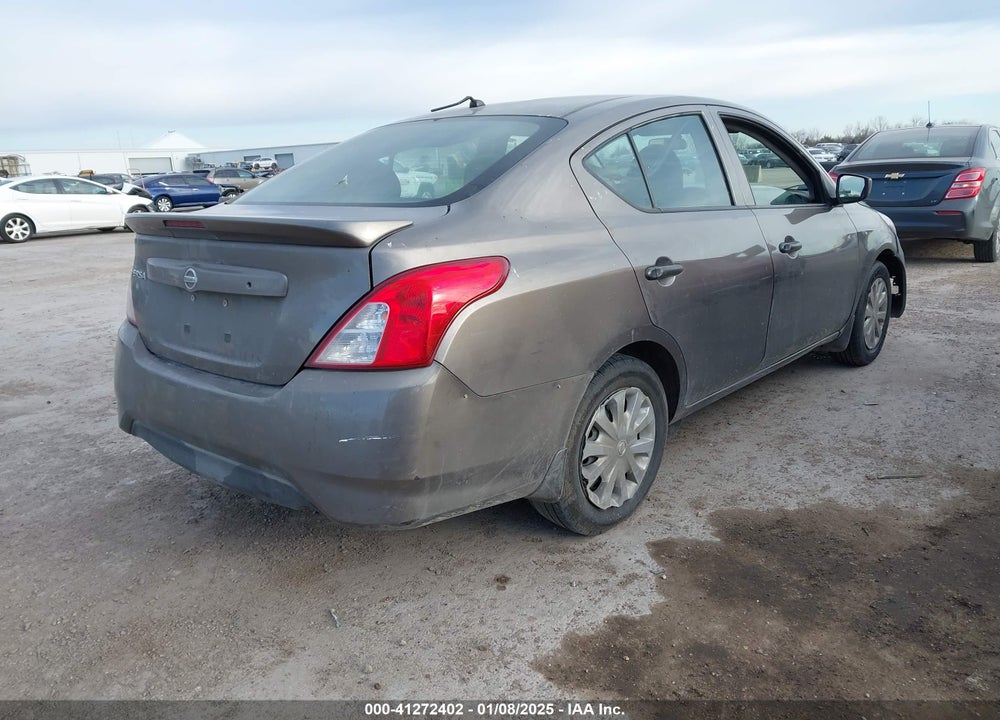 2017 NISSAN VERSA VIN: 3N1CN7AP1HL833083