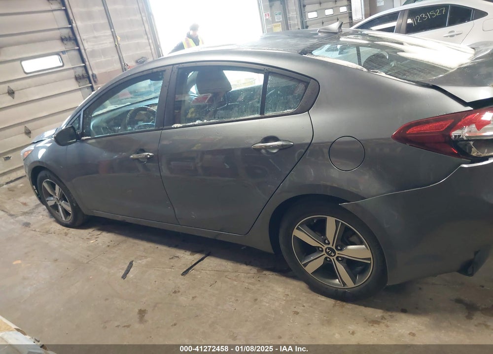 2018 KIA FORTE VIN: 3KPFL4A7XJE215656