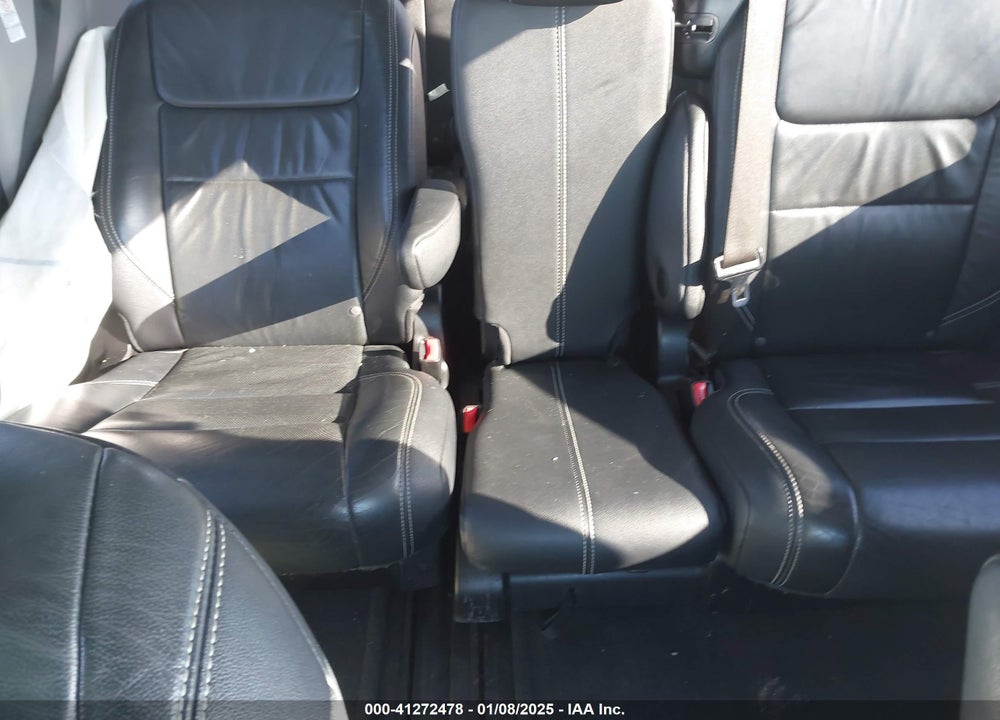 2017 TOYOTA SIENNA SE 8 PASSENGER VIN: 5TDXZ3DC0HS820274