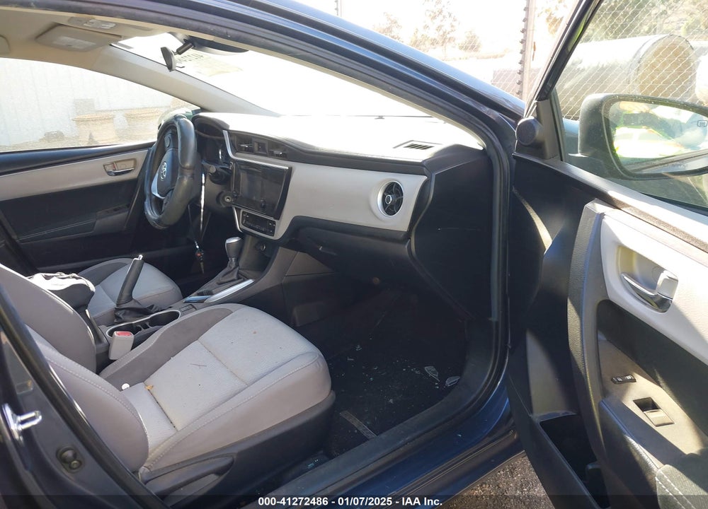 2018 TOYOTA COROLLA VIN: 5YFBURHE8JP778846