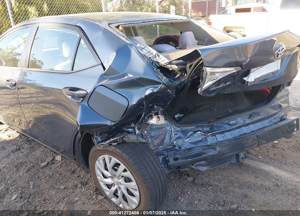 2018 TOYOTA COROLLA VIN: 5YFBURHE8JP778846