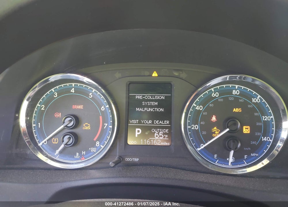 2018 TOYOTA COROLLA VIN: 5YFBURHE8JP778846