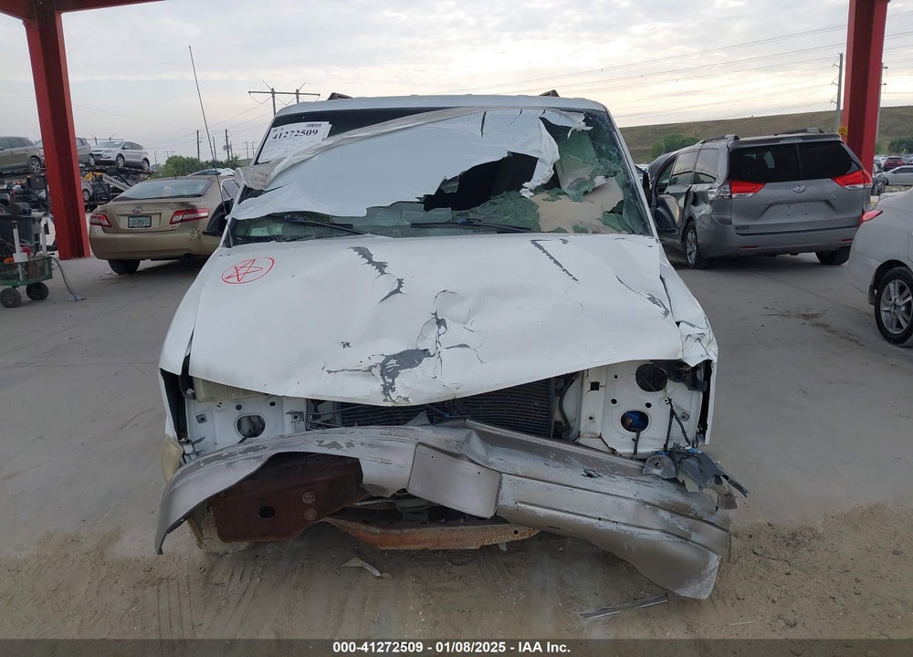 2003 CHEVROLET ASTRO VIN: 1GNDM19X53B117813
