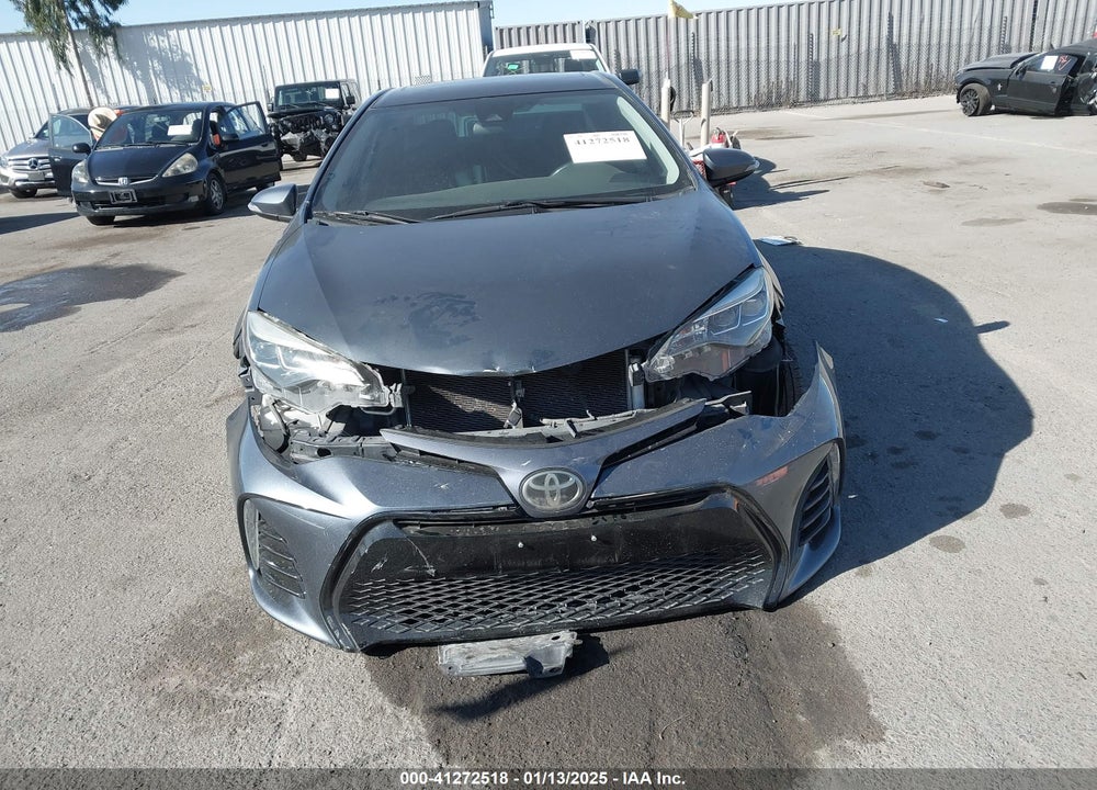 2018 TOYOTA COROLLA XSE VIN: 5YFBURHE5JP753435