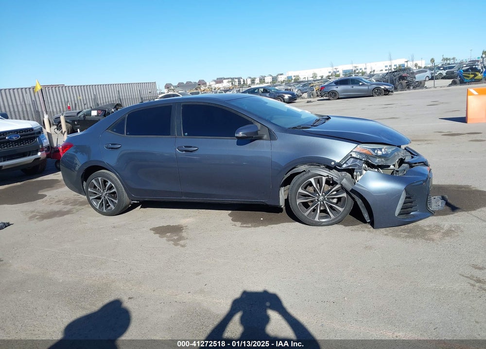2018 TOYOTA COROLLA XSE VIN: 5YFBURHE5JP753435
